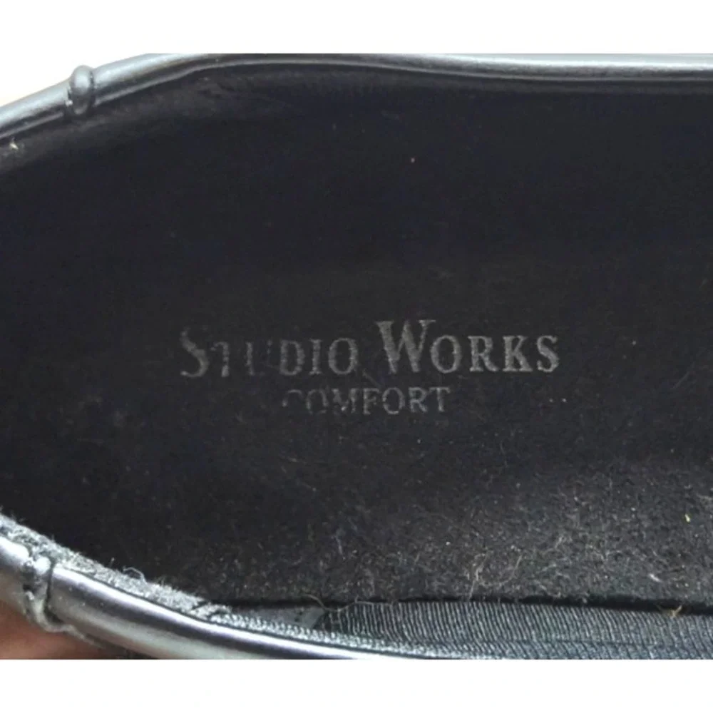 Studio‎ Works Comfort Black SW-BLAIR Slip On Flats Women's Size 8M, Pre-owned